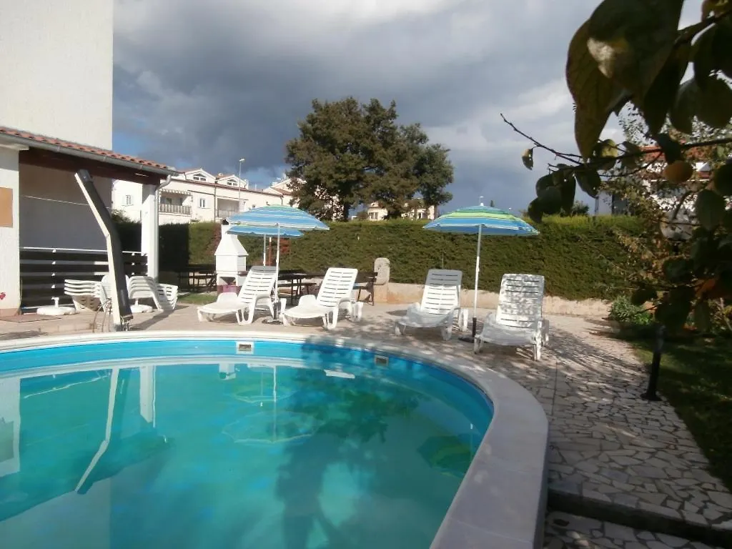 Apartment In Porec With Balcony, Air Conditioning, Wifi 819-2 0*,