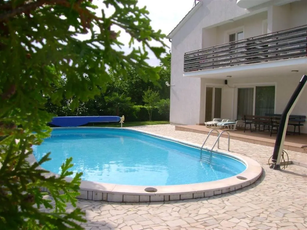 Apartment In Porec With Balcony, Air Conditioning, Wifi 819-2