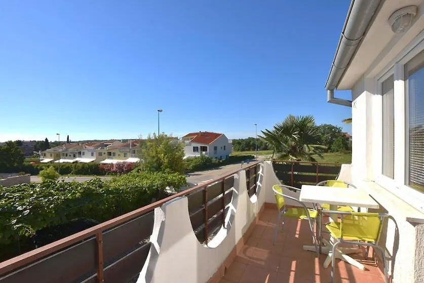 Apartment In Porec With Balcony, Air Conditioning, Wifi 819-2 0*,  Chorvatsko